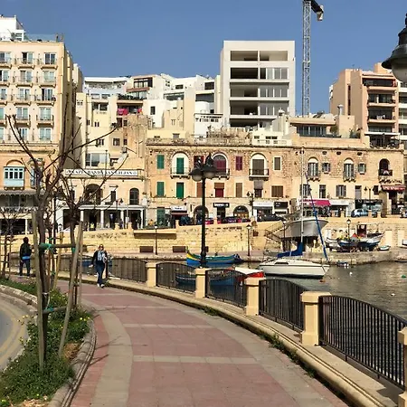 Apartment Spinola Bay 2 Bedroom Duplex With Amazing Terrace